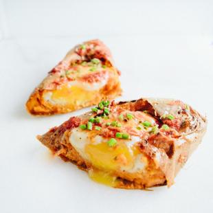 Baked Egg Stuffed Sweet Potatoes